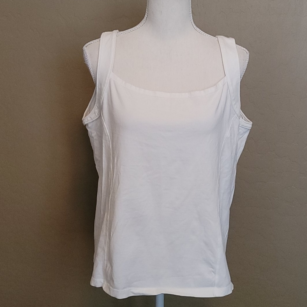 CHAUS Tank Top